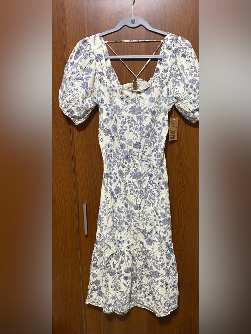 White & Blue Floral Puff-Sleeve Midi Dress open back with drawstring ties M New